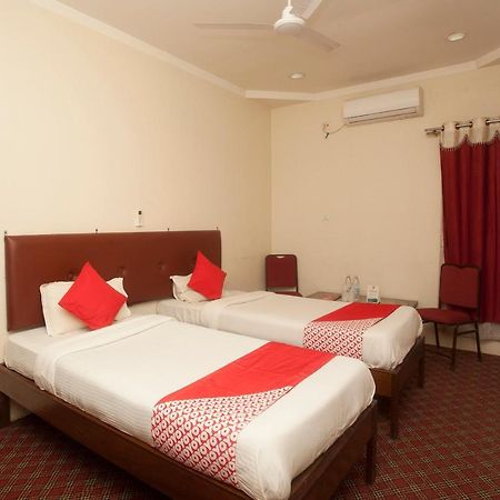 Oyo 767 Hotel Eastern Star Pvt Ltd Biratnagar Extérieur photo