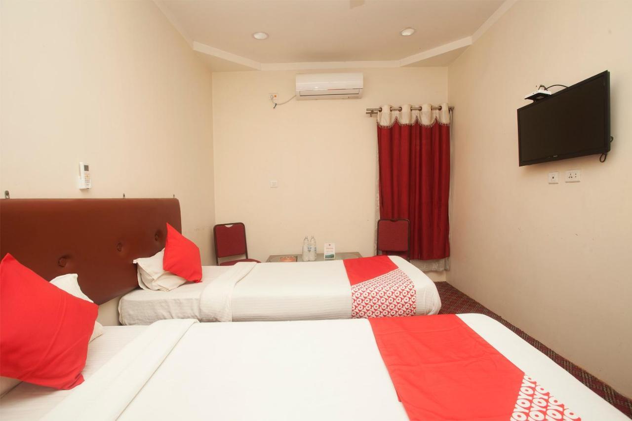 Oyo 767 Hotel Eastern Star Pvt Ltd Biratnagar Extérieur photo